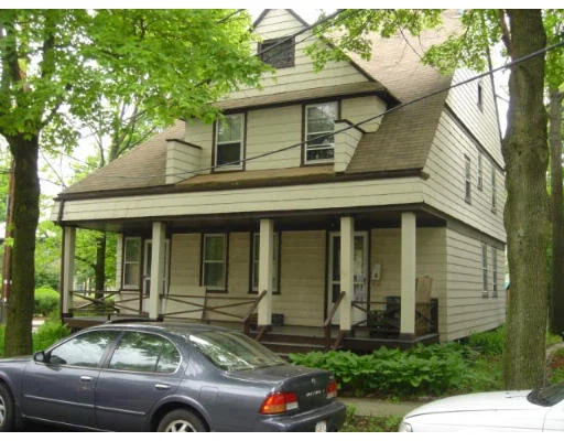 Photo of 4 Remick Ter