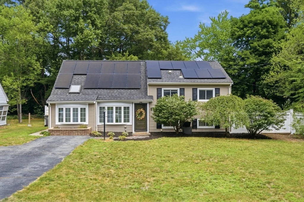 Photo of 769 Potter Rd