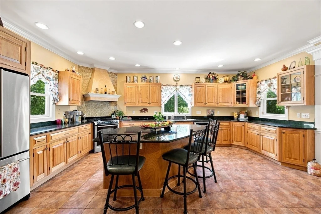 Photo of 135 Lancaster Dr