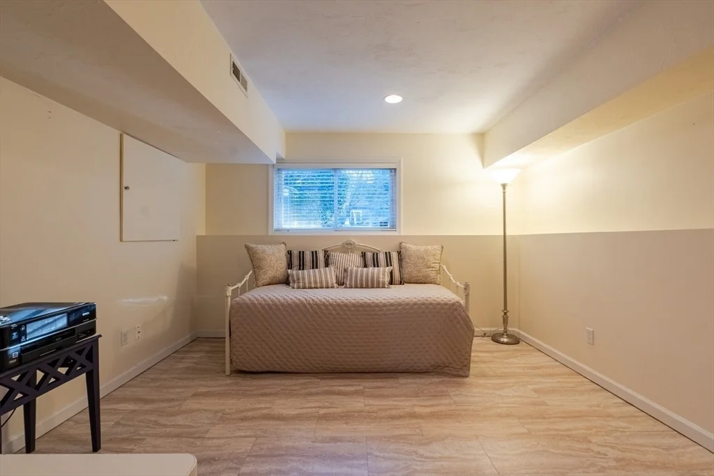 Photo of Unit 355 at 355 Captain Eames Cir.