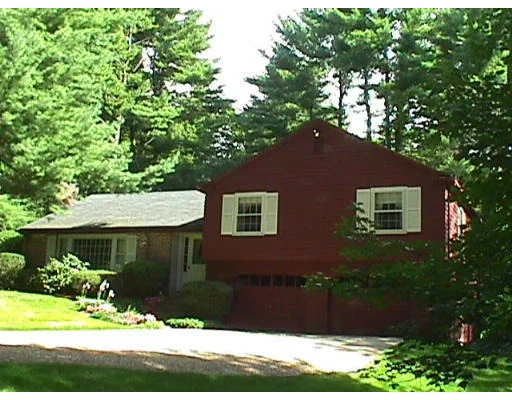 Photo of 44 Fox Run Road