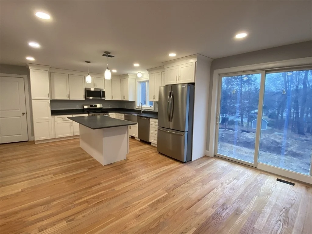 Photo of 9 Lilac Ct