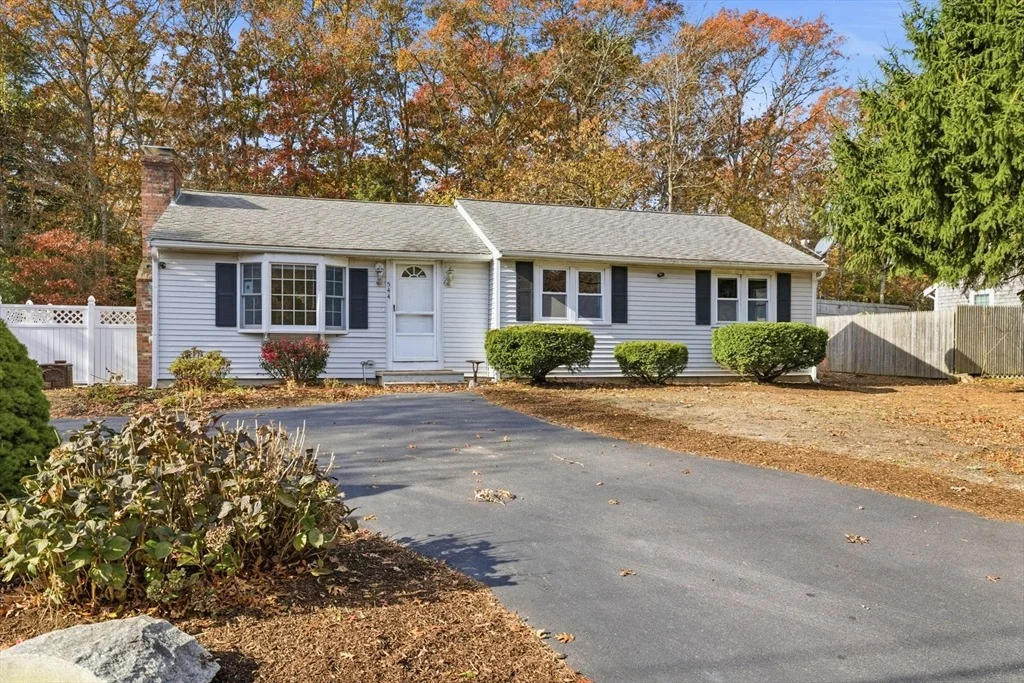 Photo of 544 Cotuit Rd