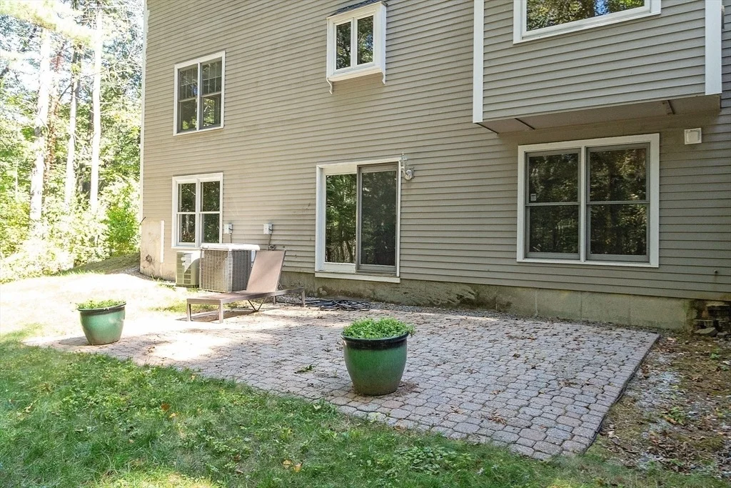 Photo of 9 Blanchard Rd