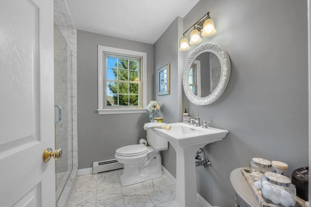 Photo of 209 Forest St