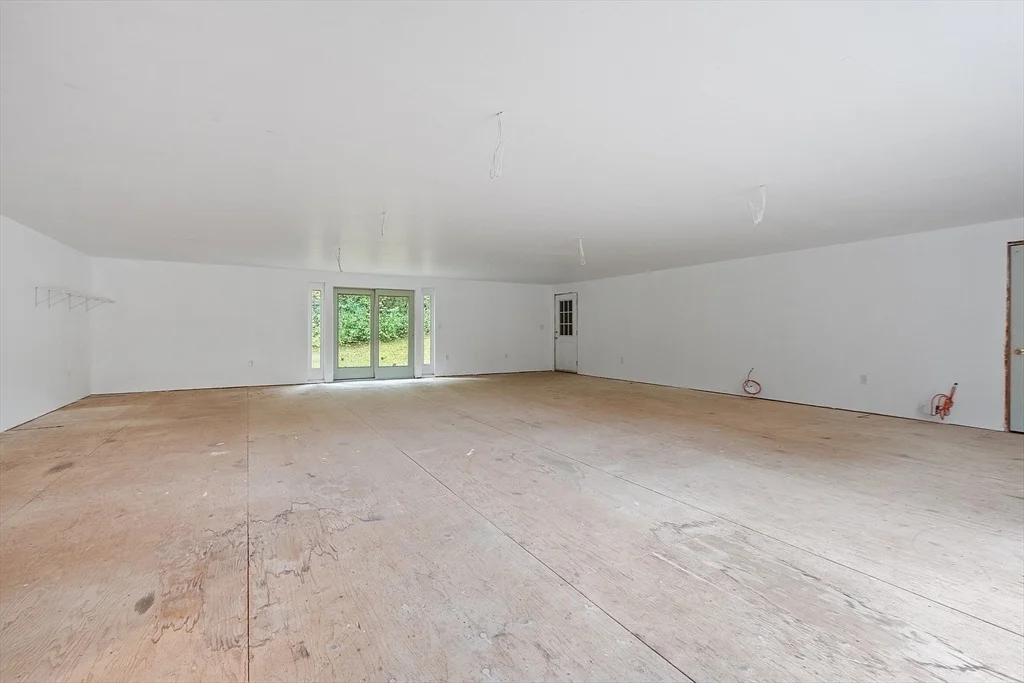 Photo of 87 Hubbardston Road
