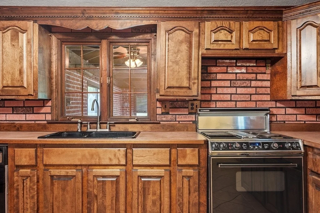 Photo of 87 Hubbardston Road