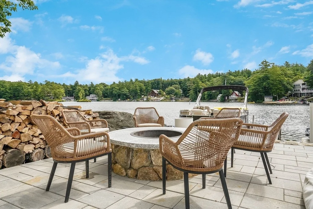 Photo of 226 Lakeview Drive