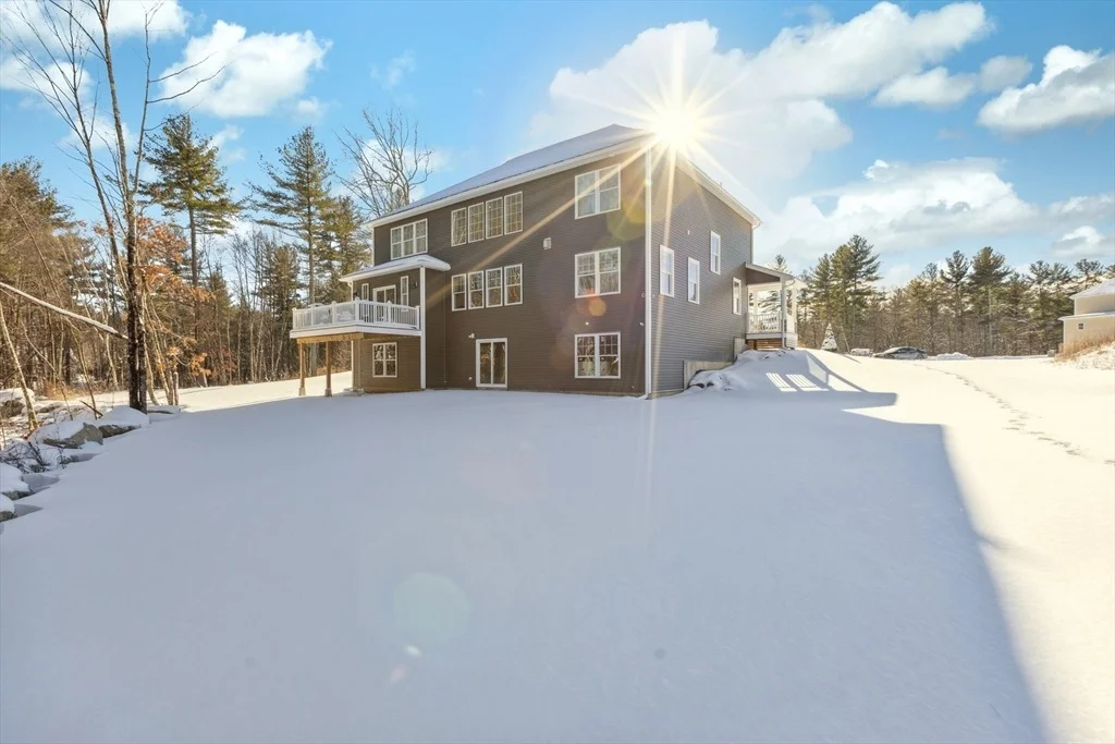 Photo of 16 Crown Road