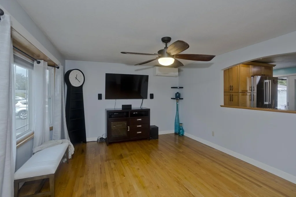 Photo of 217 Hanson Dr