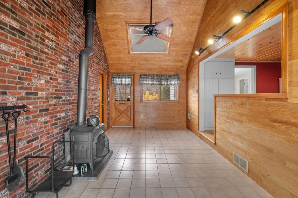 Photo of 10 Standish Way
