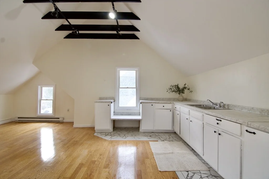 Photo of 74 Kenwood Park