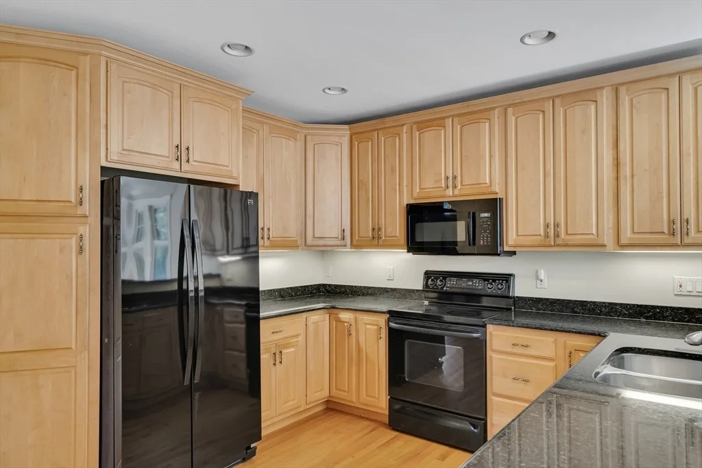 Photo of 31 Maple Street