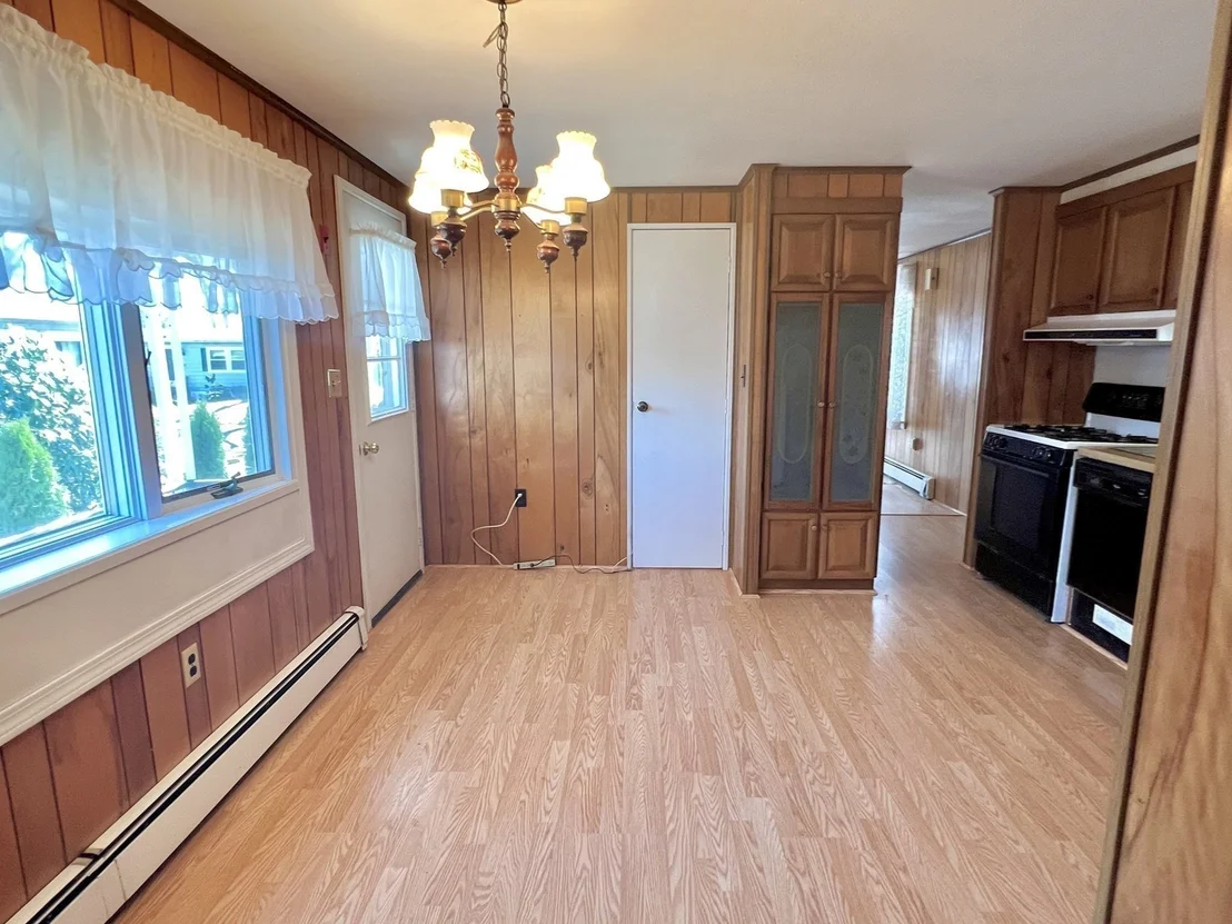 Photo of 114 Dolittle Ln