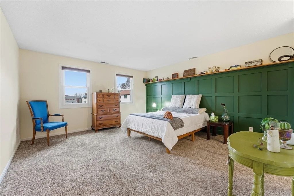 Photo of Unit 2 at 200 Lambert Terrace