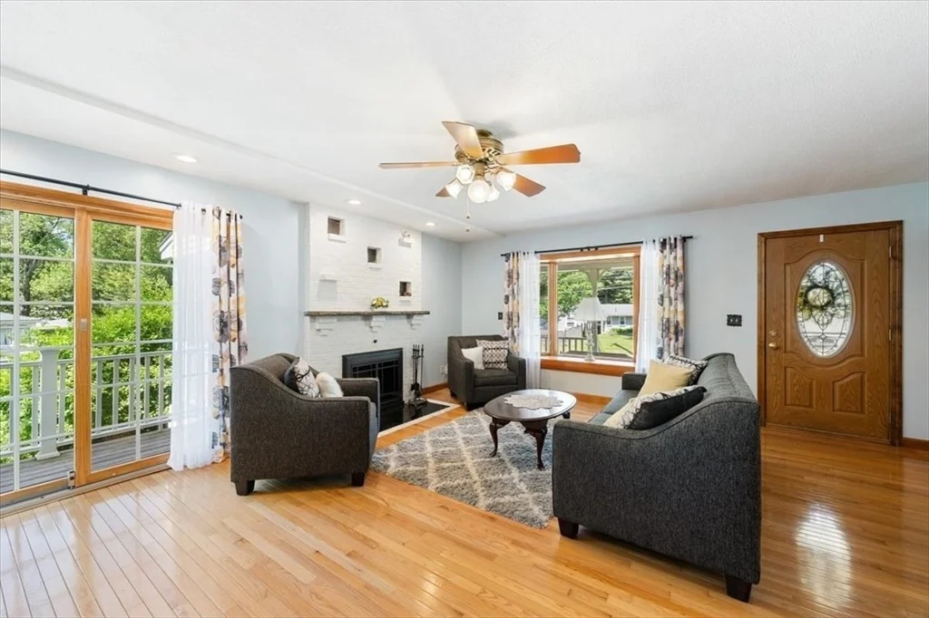 Photo of 472 Potter Rd.