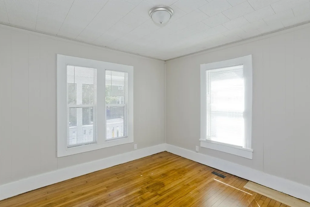 Photo of 30 Hawthorne St