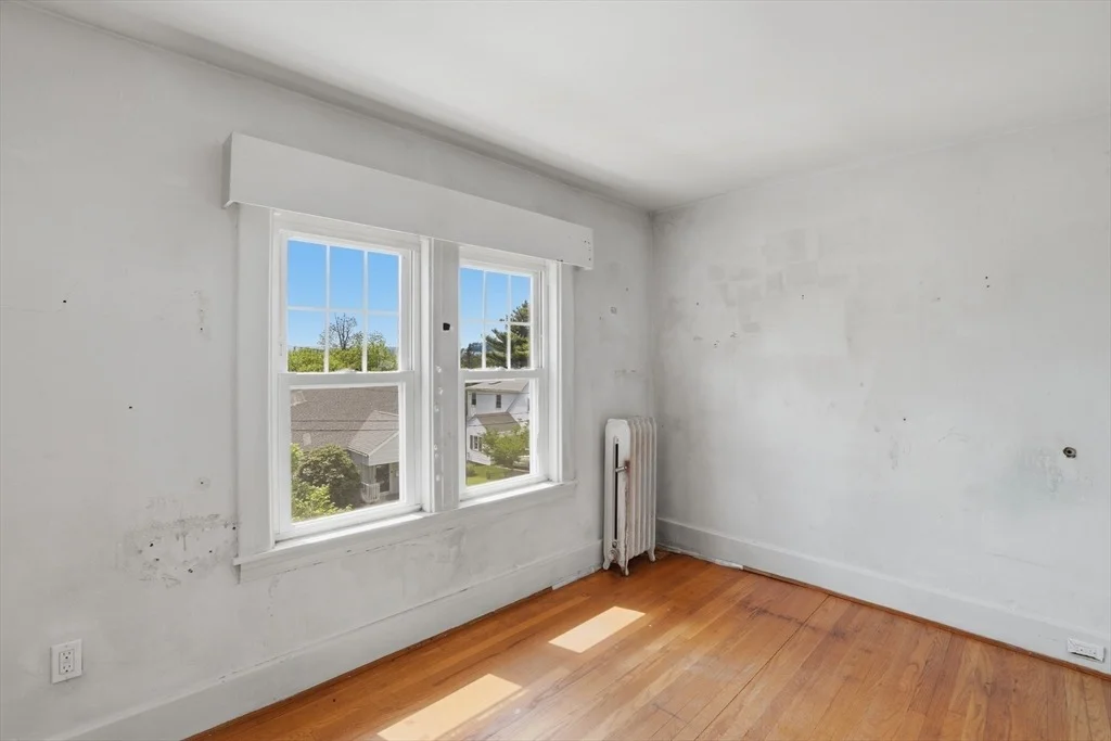 Photo of 2 Jeppson Avenue