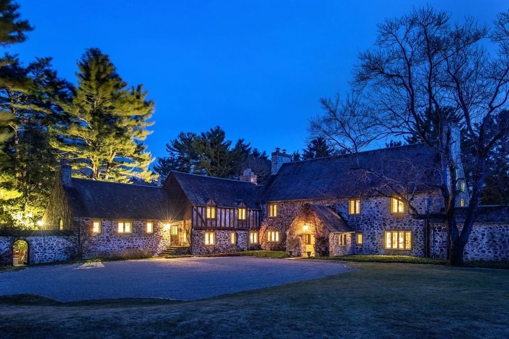 Photo of 120 Grapevine Rd