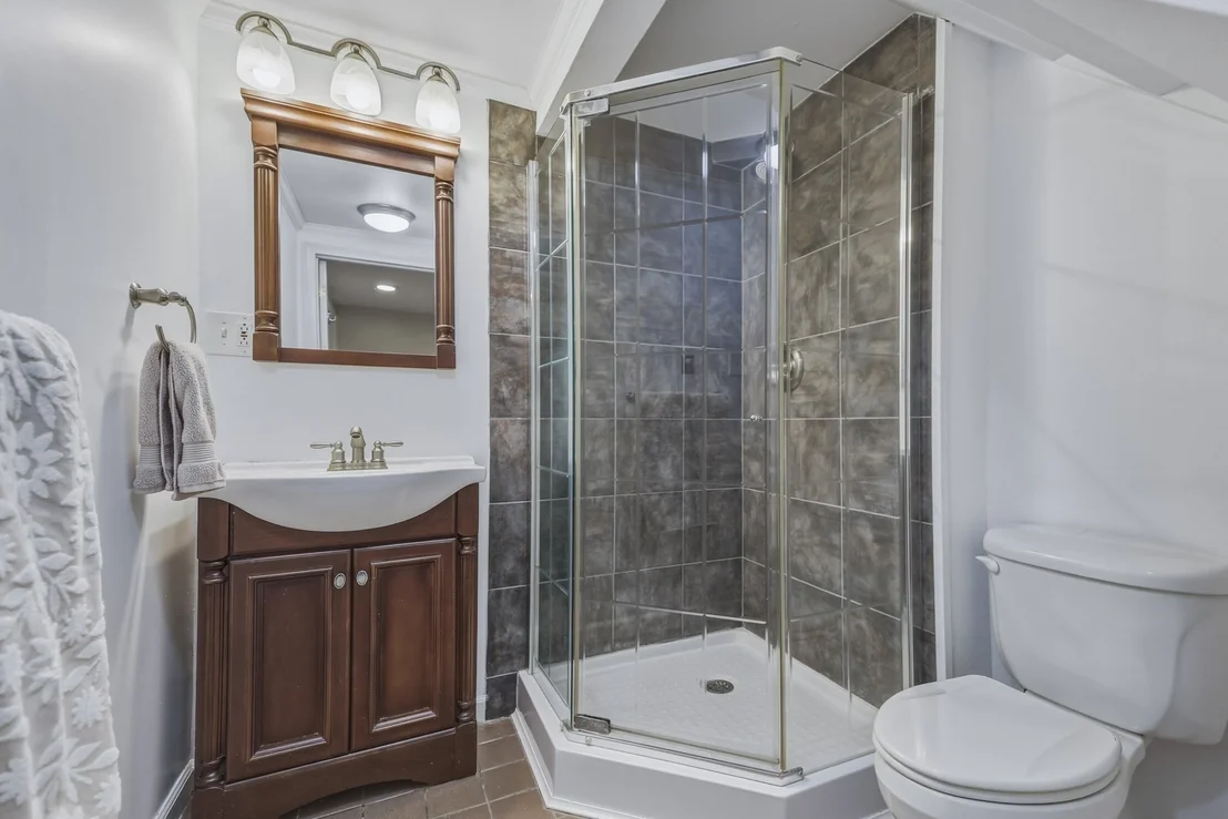 Photo of 34 Skyridge Ln
