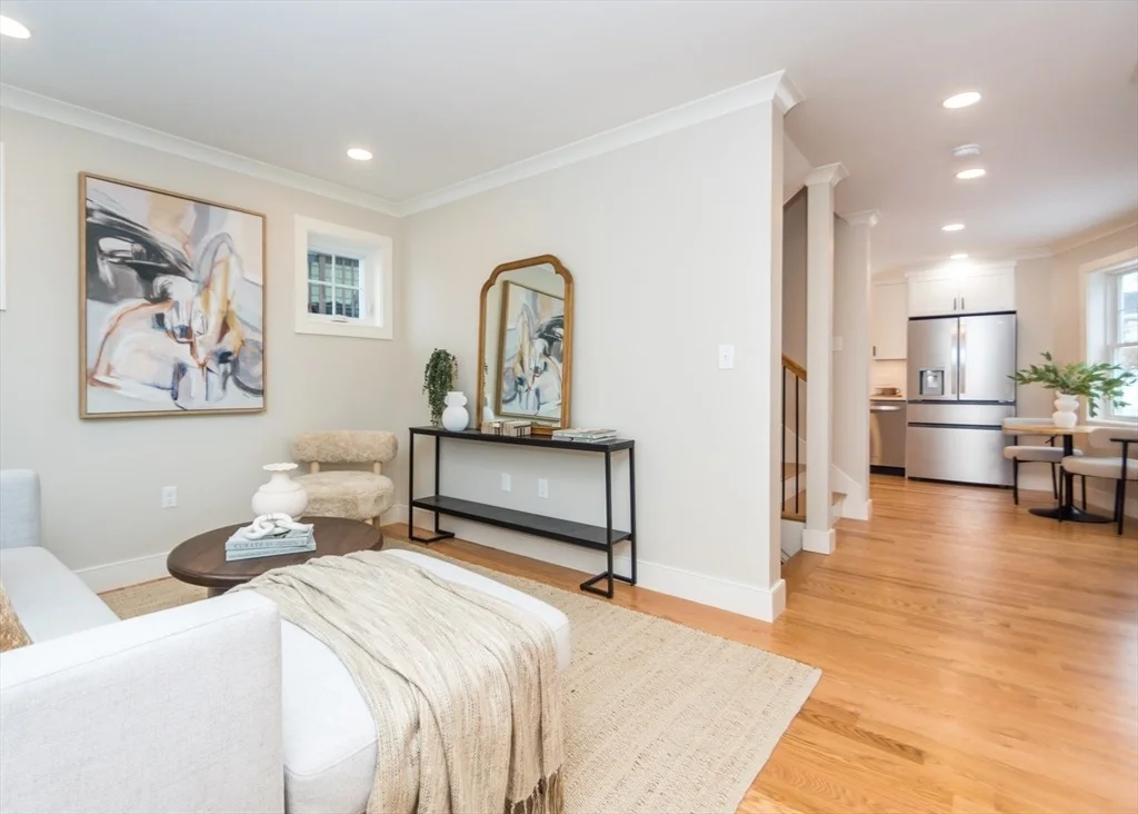Photo of 89 Hardy Pond Road