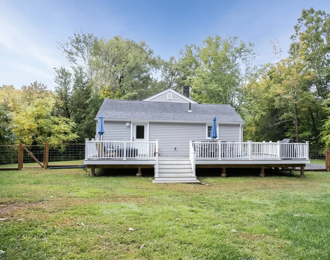 Photo of 192 Vining Hill Rd