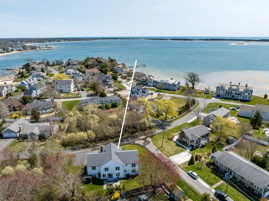 Photo of 33 Island View Rd