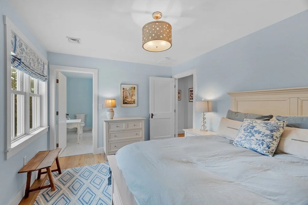 Photo of 124 Osgood Rd