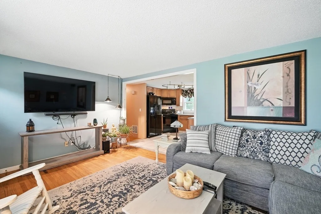 Photo of 23 Saffron Cir
