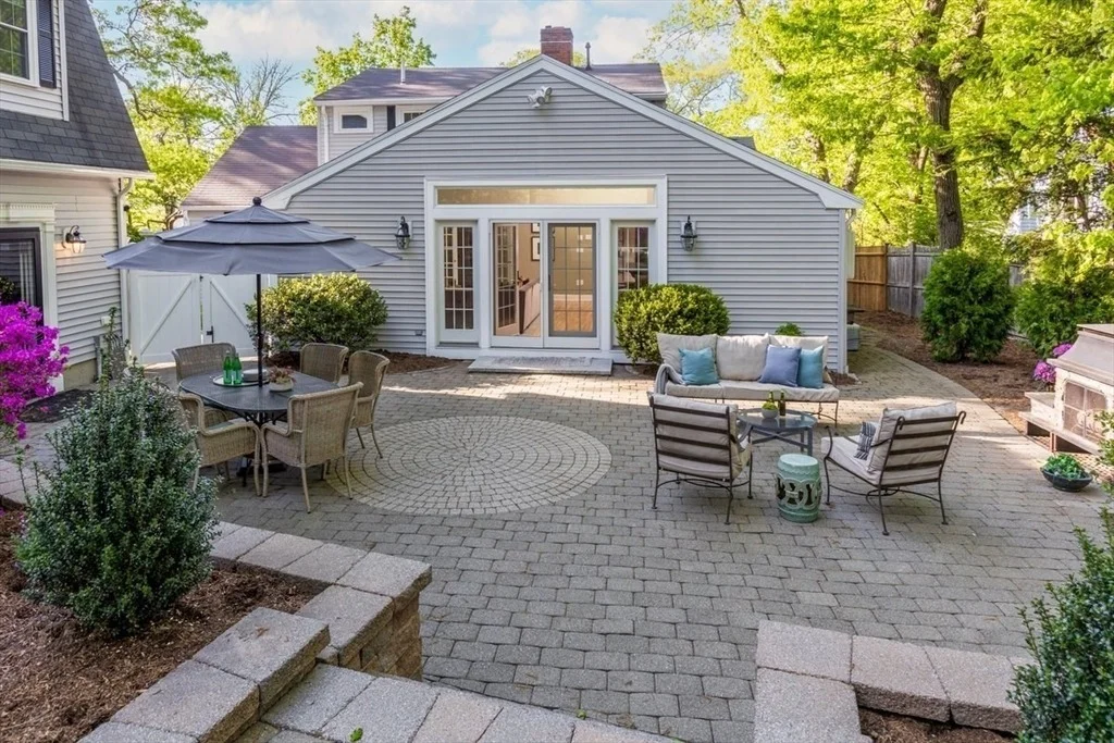 Photo of 27 Roundwood Rd