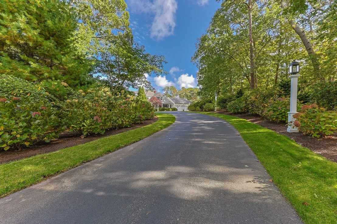 Photo of 26 Walkerwoods Dr