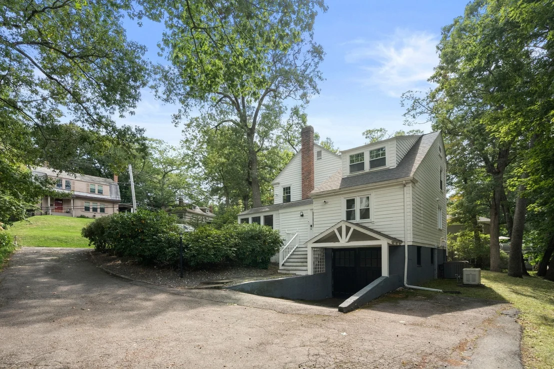 Photo of 575 Chestnut Street