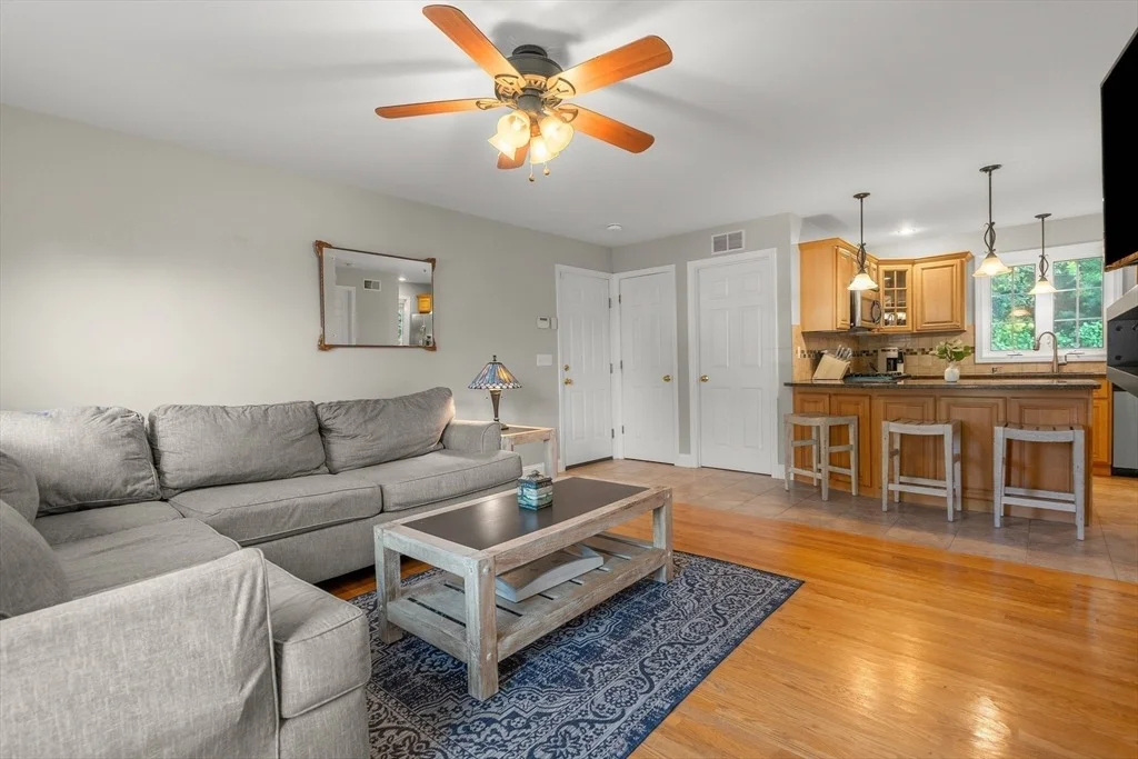 Photo of 3 Joy Rd