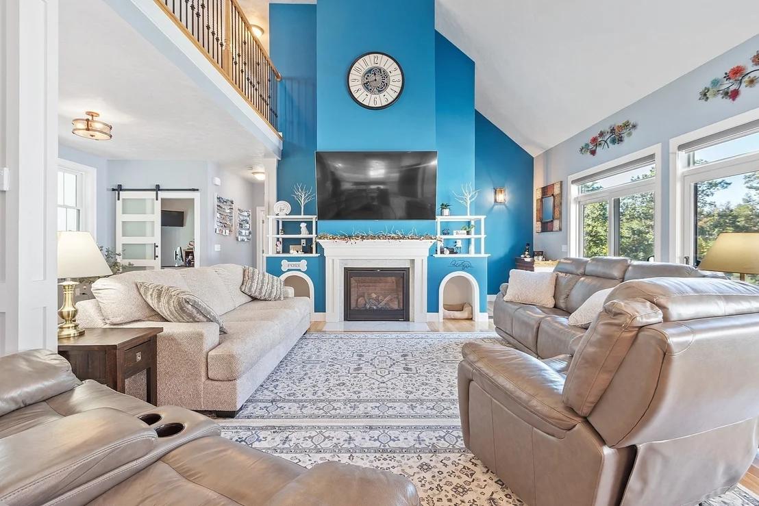 Photo of 637 Mason Rd