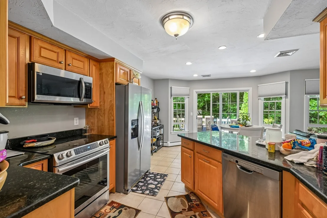 Photo of 8 Tiffany Rd
