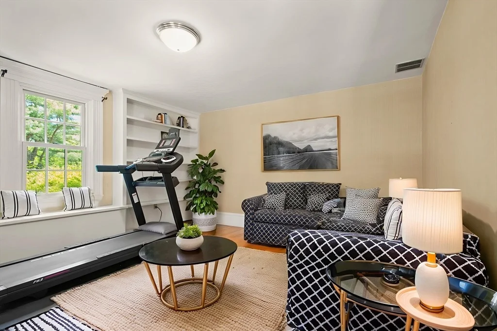 Photo of 240 Canton St