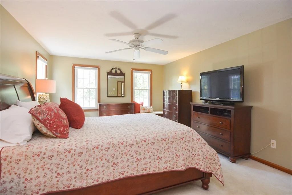 Photo of 2 Spruce Cir