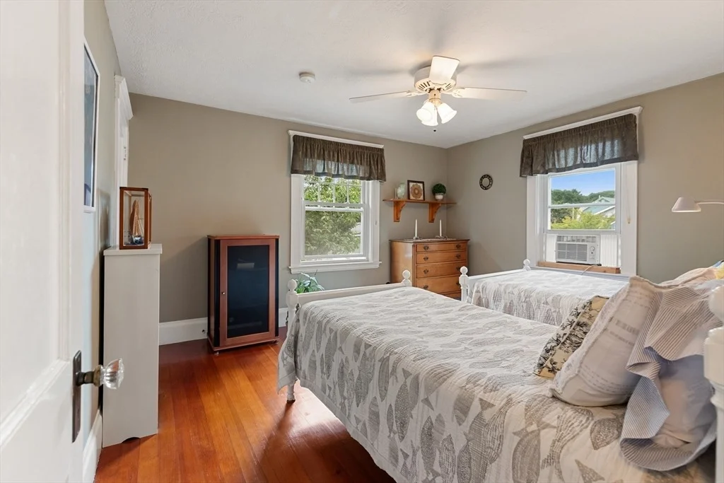 Photo of 115 Aspen Rd