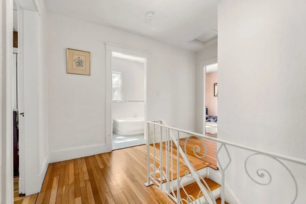 Photo of 15 Preston Beach Rd