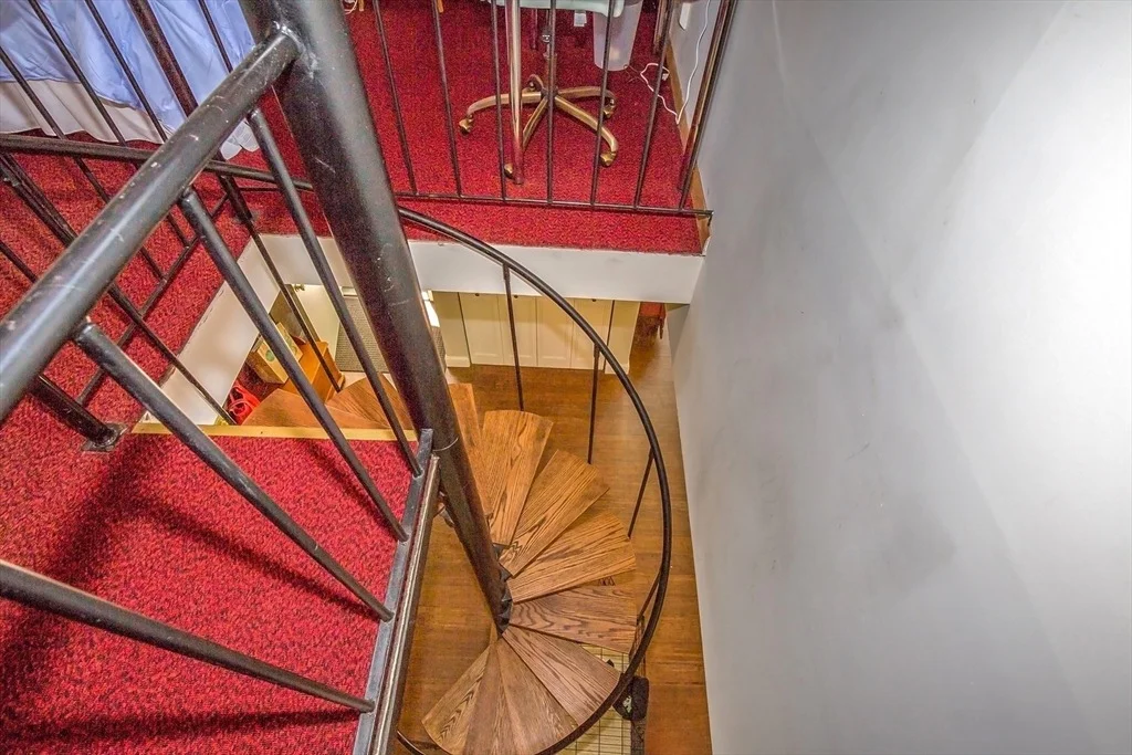 Photo of 265 Fox Den Rd