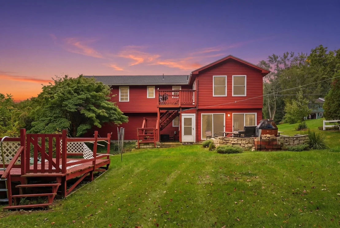 Photo of 131 Beacon Hill Rd