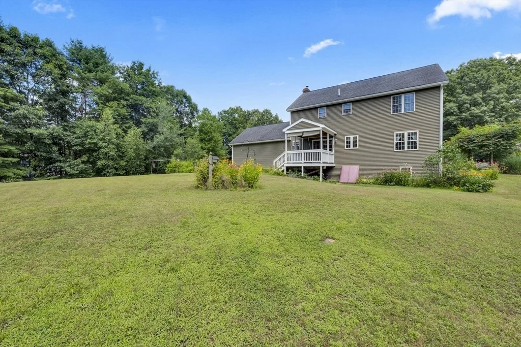 Photo of 1 Deer Run Rd