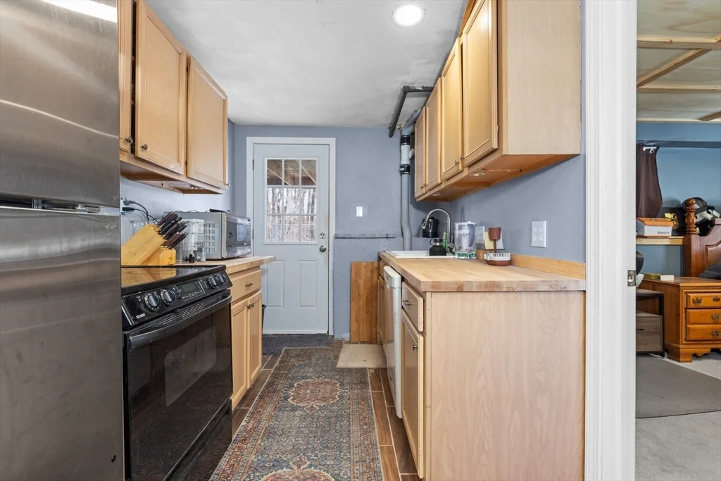 Photo of 85 Marion Ave