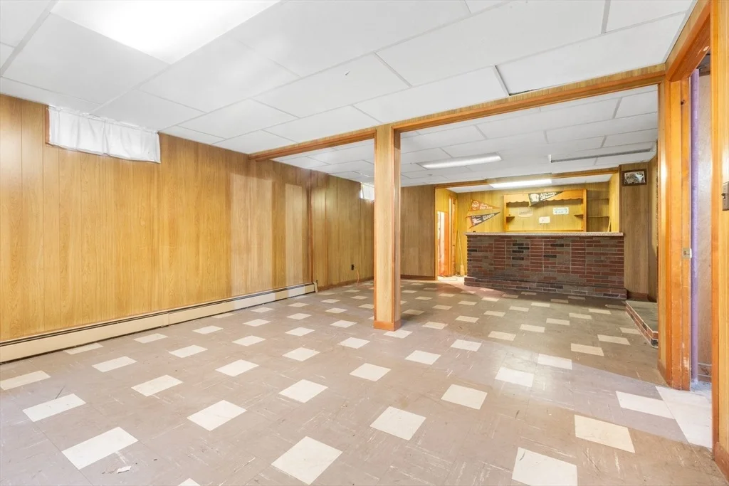 Photo of 32 Scenic Dr