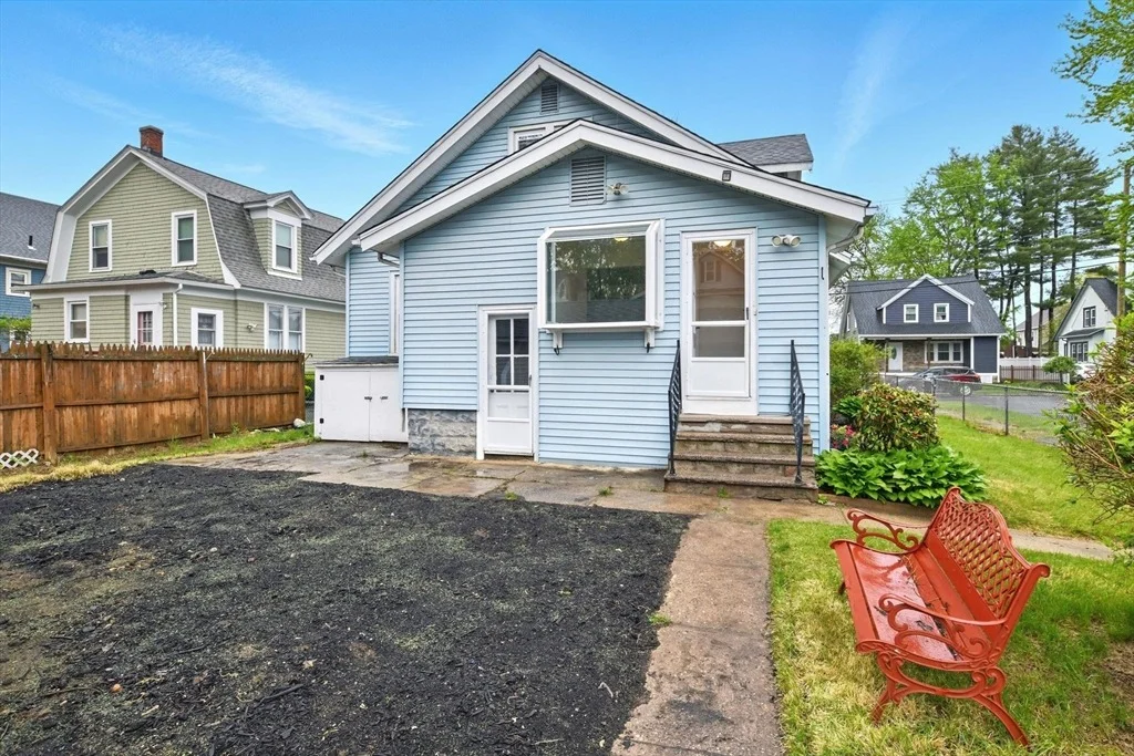 Photo of 26 Dwight Rd