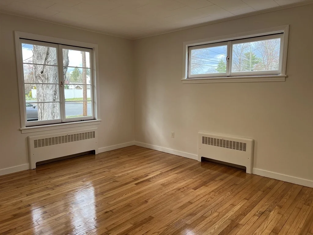Photo of 55 Parkerview St
