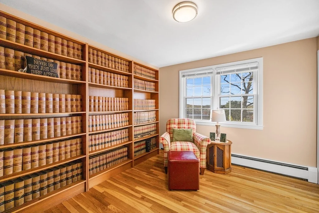 Photo of 26 Mount Vernon Cir