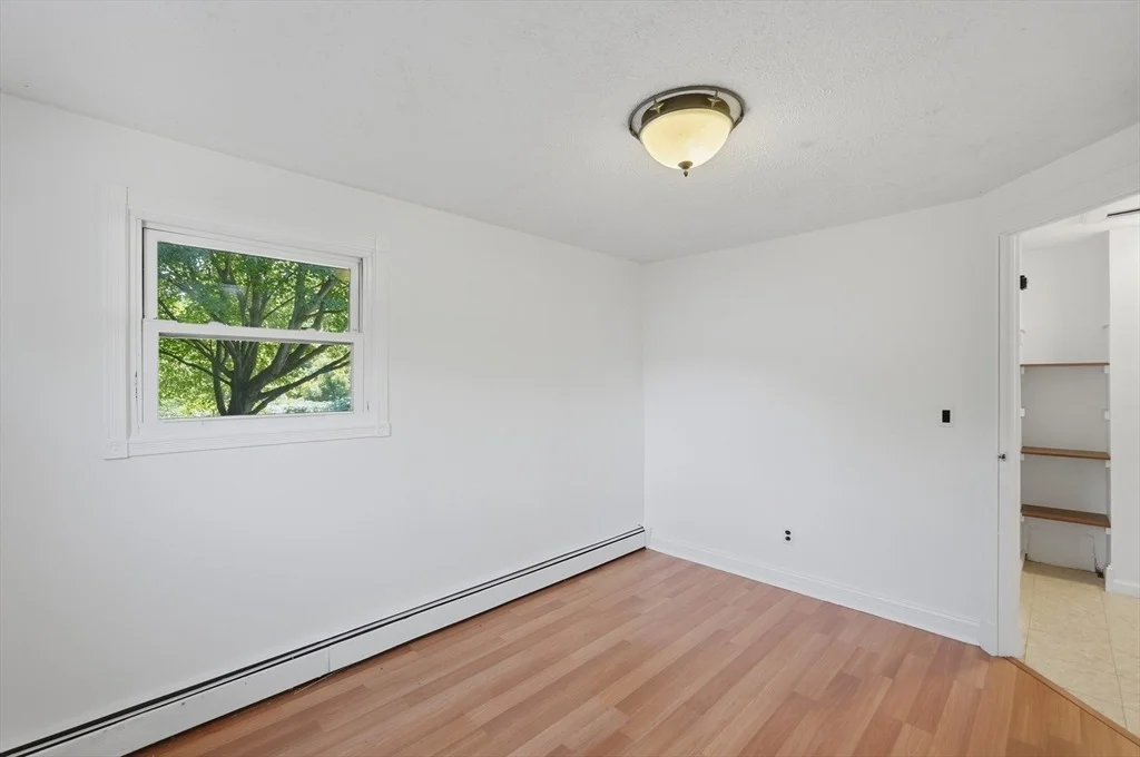 Photo of 251 Shady Brook Lane
