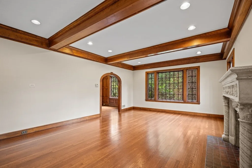 Photo of 81 Brackett Rd