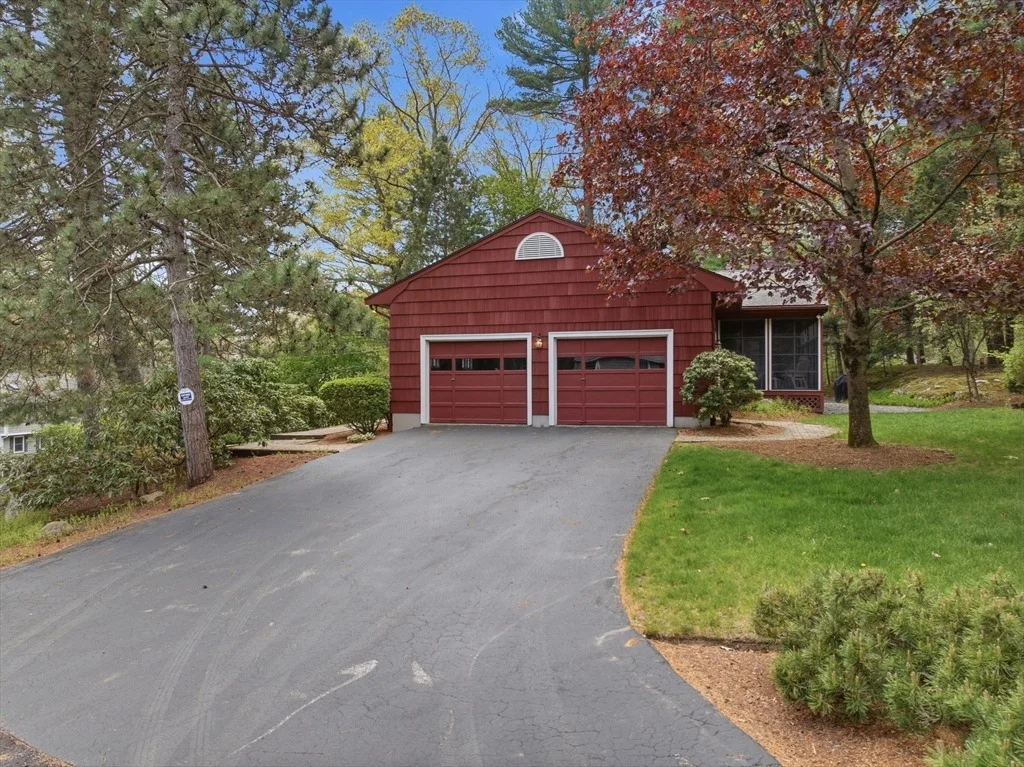 Photo of 32 Hayden Lane